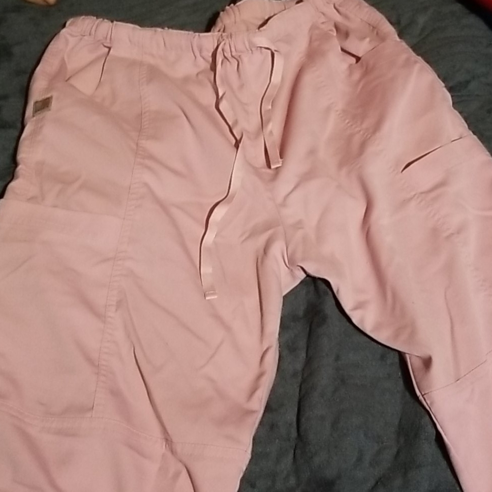 Carhartt scrubs bottom medium light pink